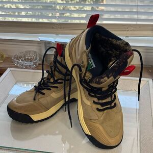 NEW Vans Ultrarange Exo Hi Mte-2 Boots Taos Taupe Hiking Women’s 8.5 Men 7.0
